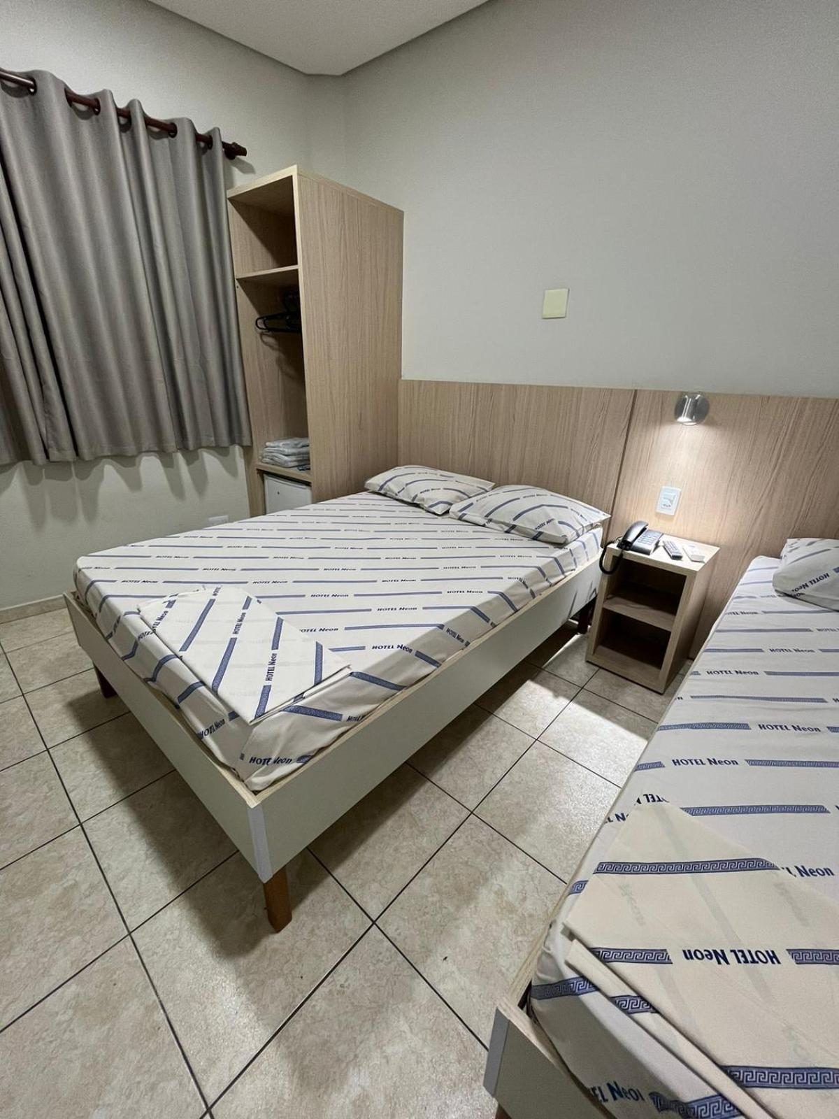 Hotel Neon - Proximo A 25 De Marco, Bom Retiro E Bras, A 2Min Do Mirante Sampa Sky E Pista De Skate Anhangabau 圣保罗 外观 照片